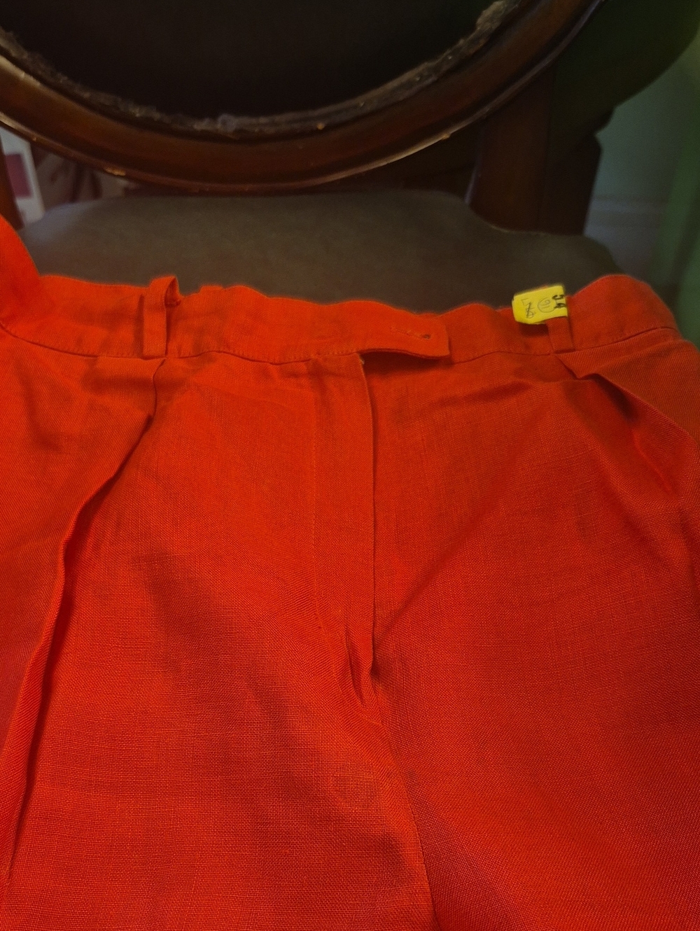 Womens Red Linen-Blend Shorts